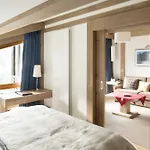 Le Petit Dru Hotel 4*