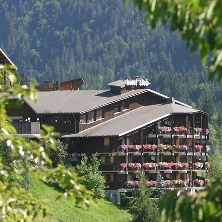 Le Petit Dru Morzine