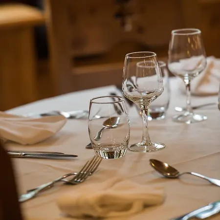 Hotel Le Petit Dru Morzine