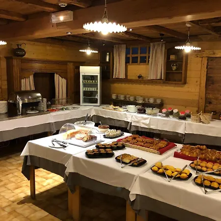 Hotel Le Petit Dru 4*