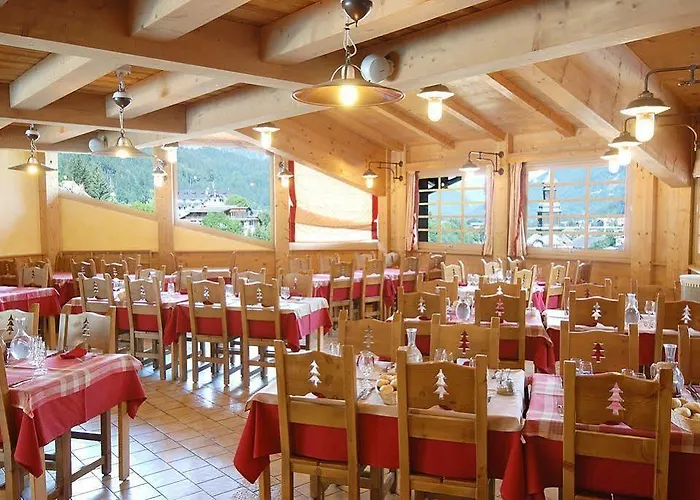 Le Petit Dru Hotel