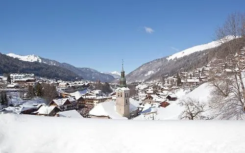 Le Petit Dru Morzine